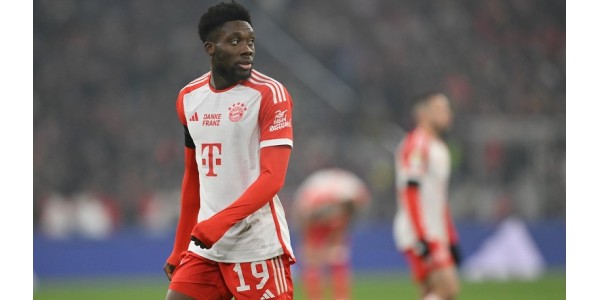 Alphonso Davies considera seriamente la decisión entre dos equipos